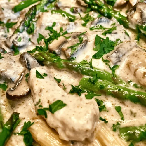 If you’re on the lookout for a dish that seamlessly combines comfort, sophistication, and ease of preparation, look no further than Creamy Mushroom and Asparagus Chicken Penne. This delightful pasta dish is a harmonious blend of tender chicken, fresh vegetables, and a rich, creamy sauce that makes it a perfect choice for family dinners or entertaining guests. Whether you are a novice in the kitchen or an experienced home cook, this recipe is designed to elevate your cooking experience while delighting your taste buds.